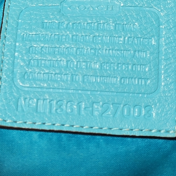 EUC Coach leather Crossbody Bucket bag - Picture 15 of 16